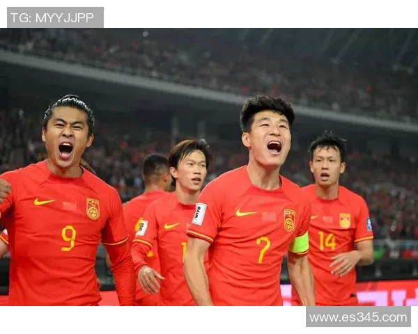 国足逆袭日本足球明星展现强大实力与团队精神